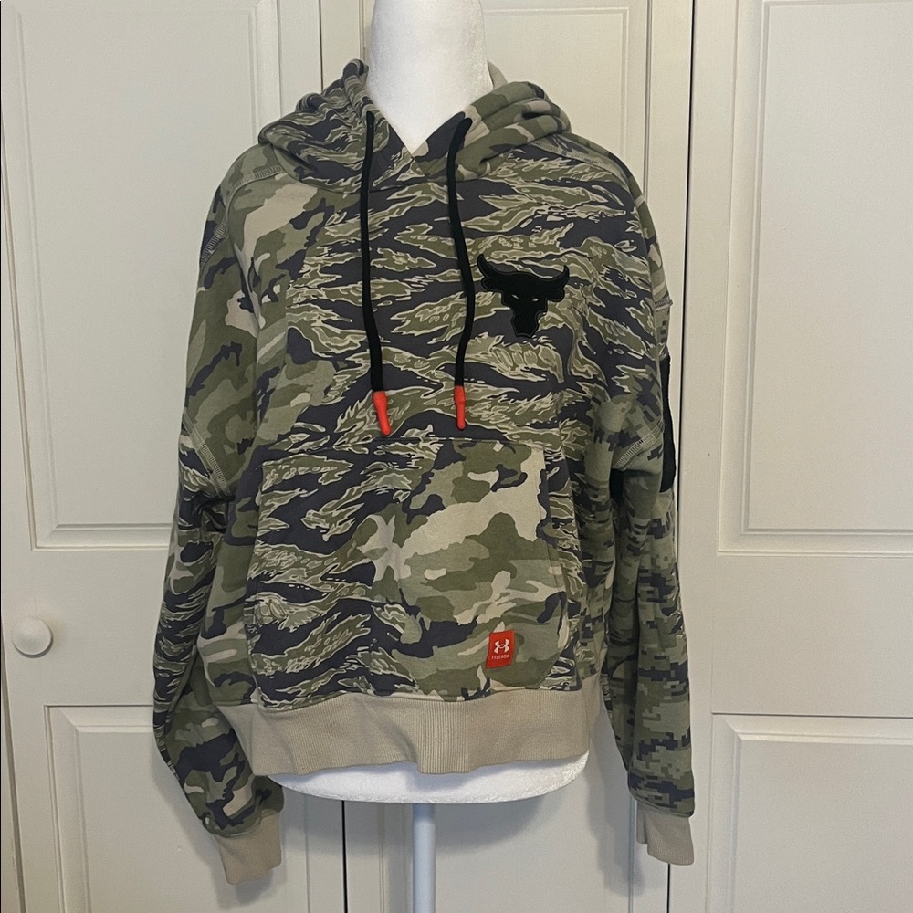 Under Armour Women's Project Rock Veterans Day fleece hoodie in camouflage print